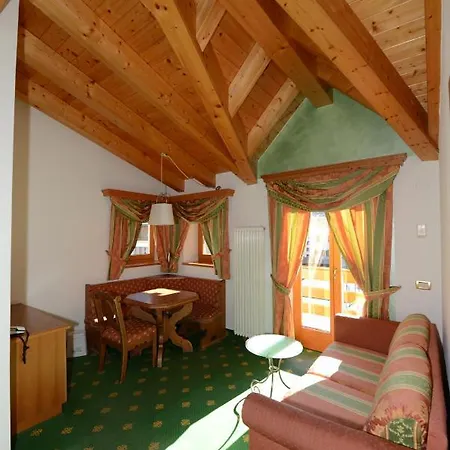 Sole Hotel Passo del Tonale